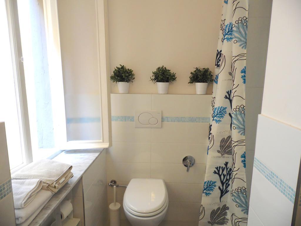 Paganini Apartment ลุคคา ภายนอก รูปภาพ